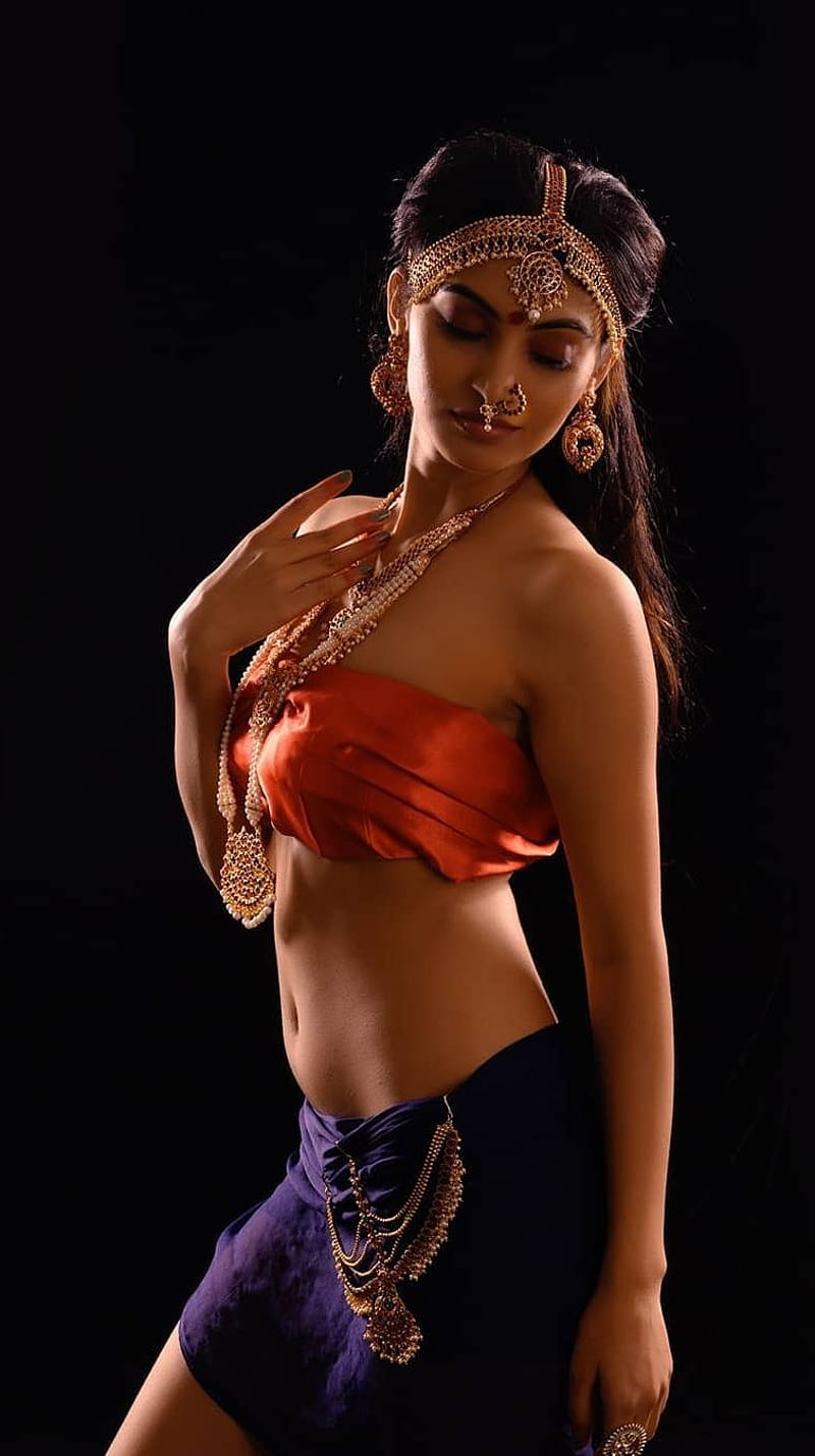 Shama Taj, traditional, kannada actress, HD phone wallpaper | Peakpx