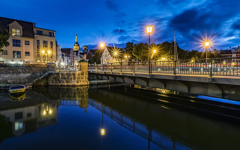 Stralsund, German city, evening, city lights, bridge, Germany, HD wallpaper