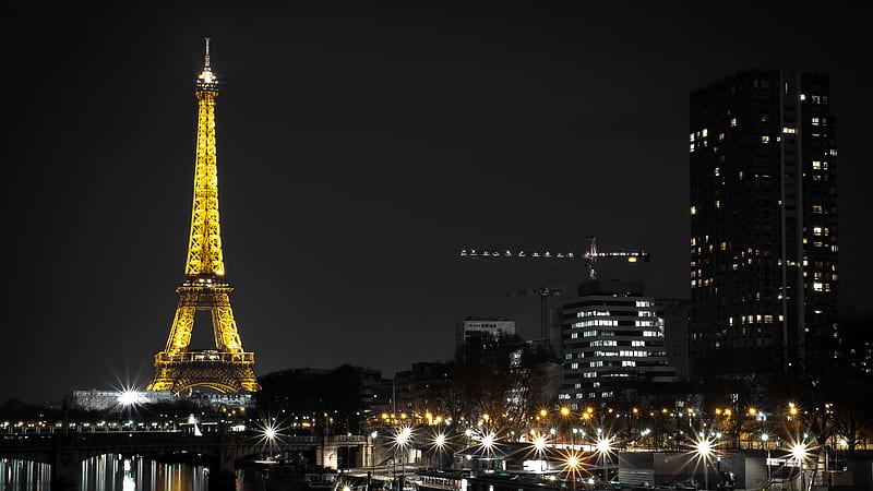 Eiffel Tower With Yellow Lighting With Black Sky Background During Night Time Travel, HD wallpaper