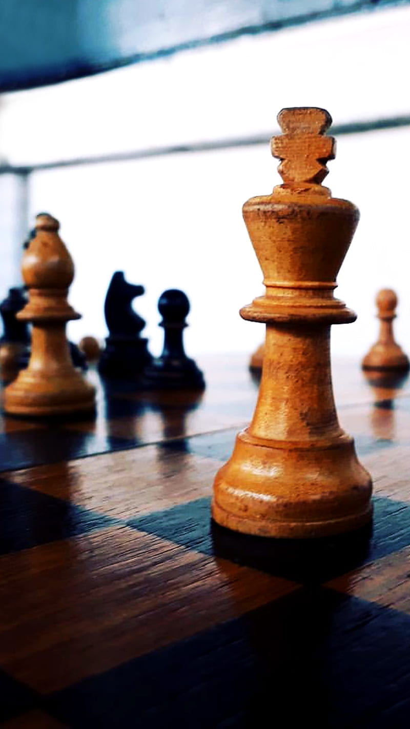 Chess white king, black, black king, castle, checkmate, chess, king, king chess, wall, white, HD phone wallpaper