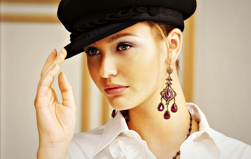 Kristina Romanova, girl, model, black, woman, earring, hat, HD wallpaper
