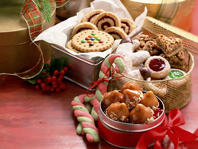 Christmas cookies, red, biscuit, sweets, christmas, food, chocolate, bow, fruit, cookies, berry, HD wallpaper