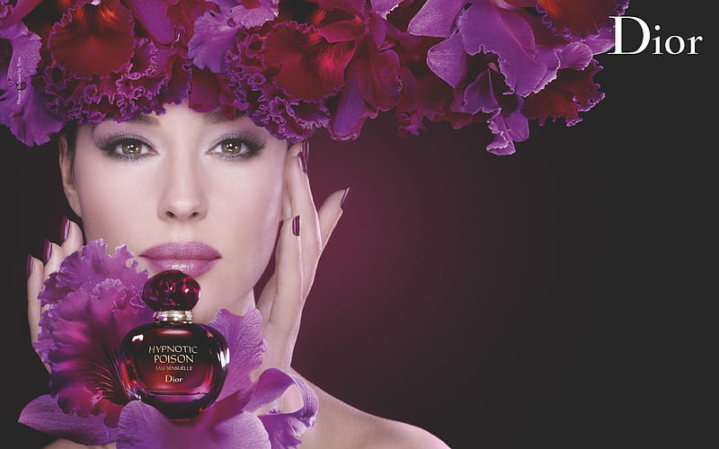 Monica Bellucci, perfume, wreath, model, sensuelle, bottle, fragrance, woman, hypnotic poison, girl, purple, actress, orchid, hand, face, pink, HD wallpaper
