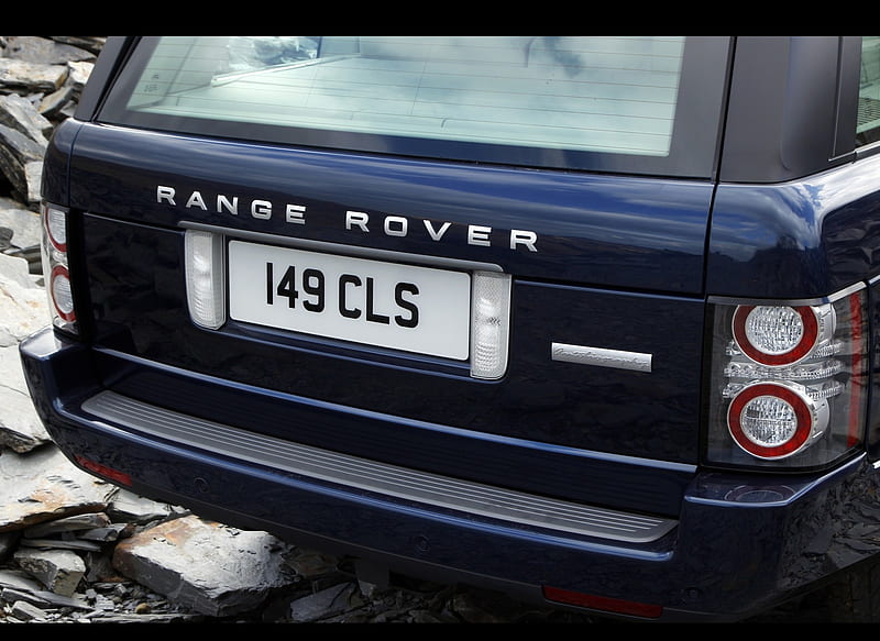 2011 Range Rover - Close-up, car, HD wallpaper 2011 Range Rover - Close-up, car, HD wallpaper