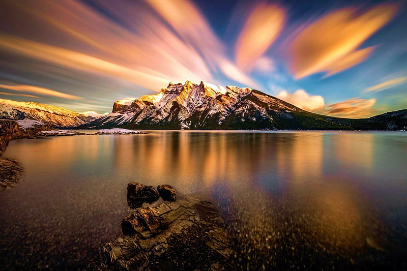 Lake Minnewanka, Banff NP, clouds, canada, alberta, mountains, sunset, reflections, HD wallpaper