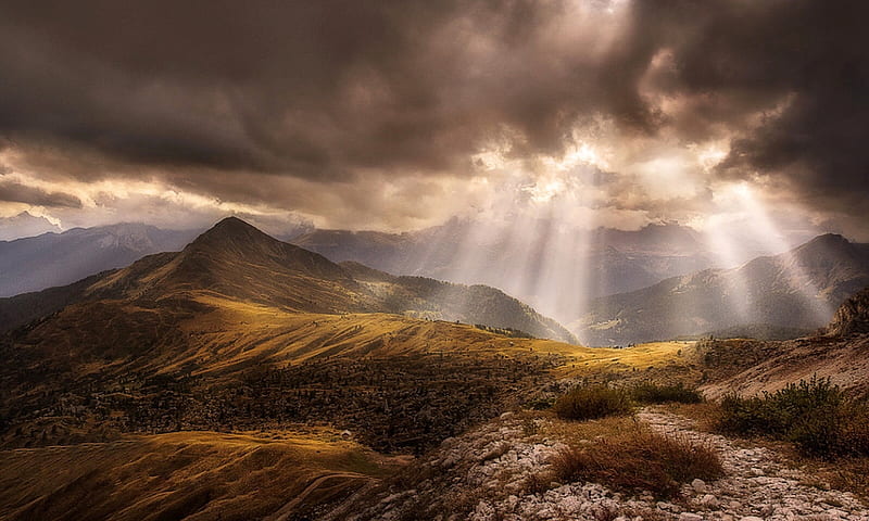 Sun Rays Upon The Mountains, scenic, Mountains, Nature, brown, sun rays, breathtaking, HD wallpaper