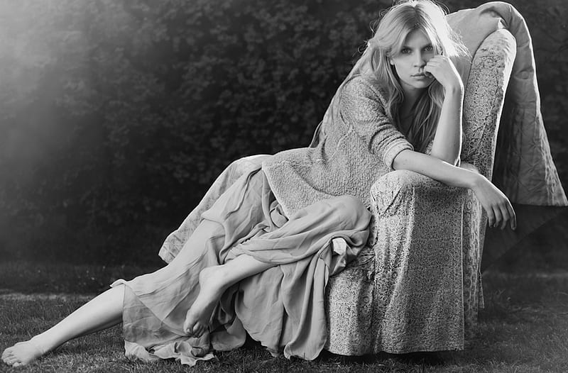 Clemence Poesy, dress, celebrity, models, french, black and white, bonito, france, people, actresses, HD wallpaper