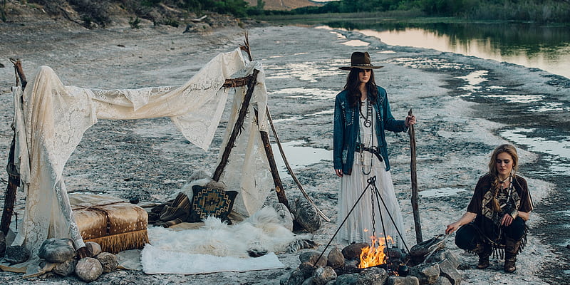 Cowgirl's Campsite, rocks, boots, campsite, campfire, blankets, hat, brunettes, fire, water, flames, sitcks, cowgirls, fashion, pillows, wood, HD wallpaper