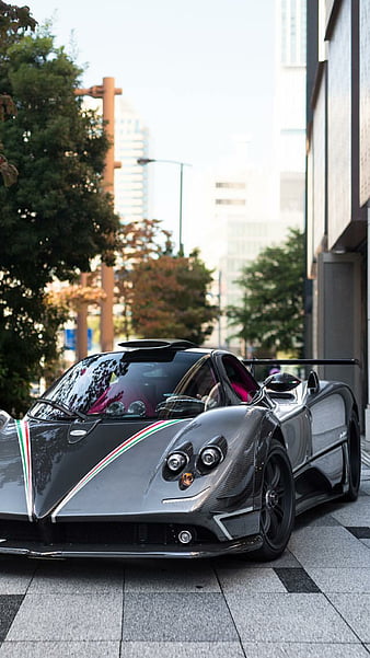Pagani iPhone Wallpapers  Top Free Pagani iPhone Backgrounds   WallpaperAccess