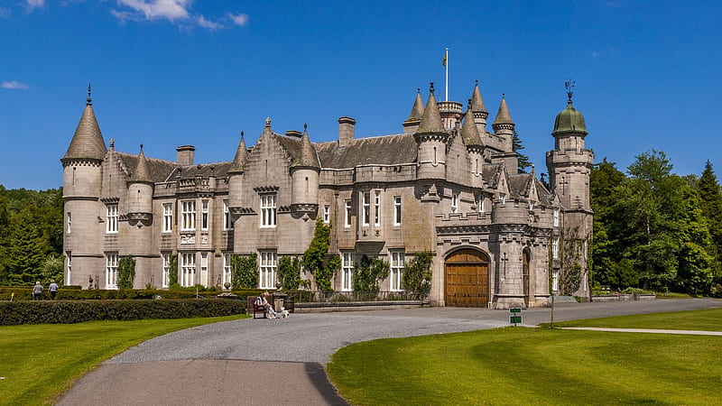 The Most Expensive British Royal Residences. Wealth of Geeks, Balmoral Castle, HD wallpaper
