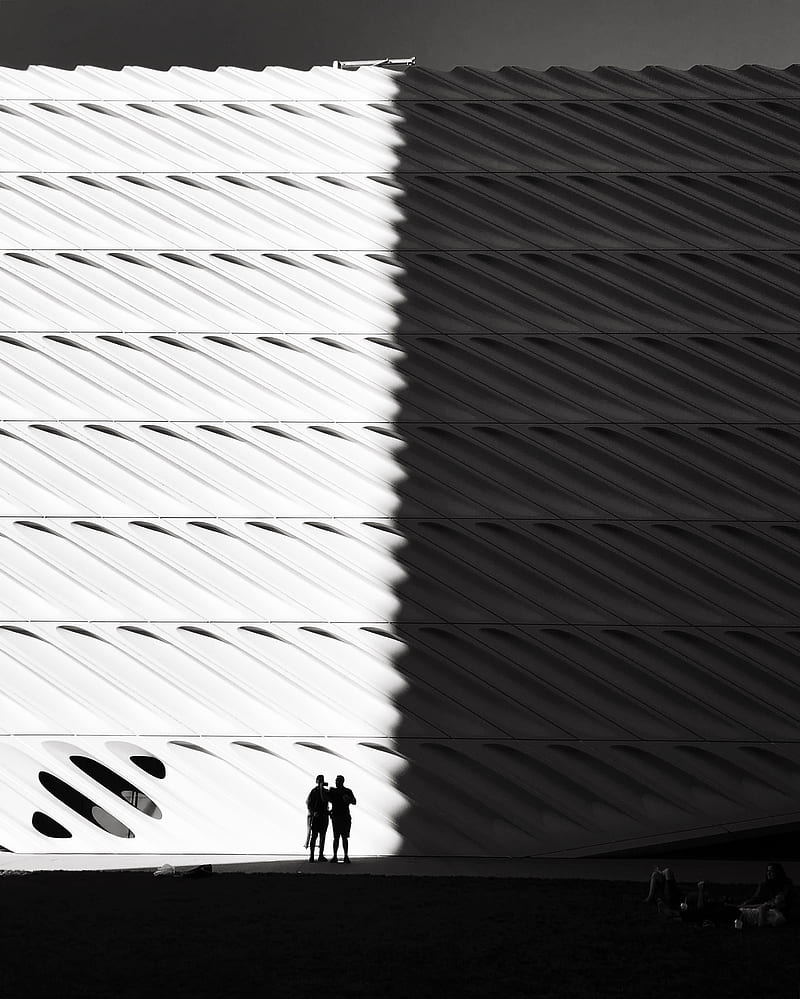 Miniature Of A White Concrete Building With People Outside, HD phone wallpaper