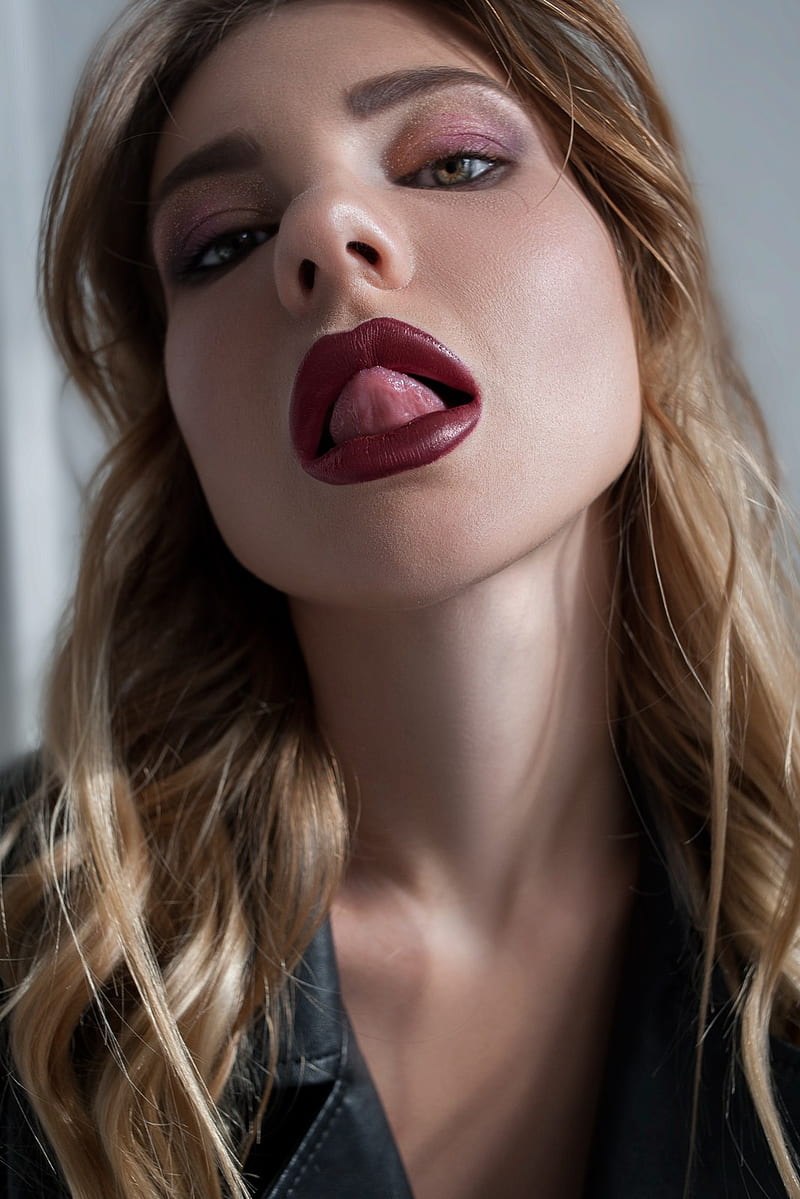 tongues, face, women, model, HD phone wallpaper