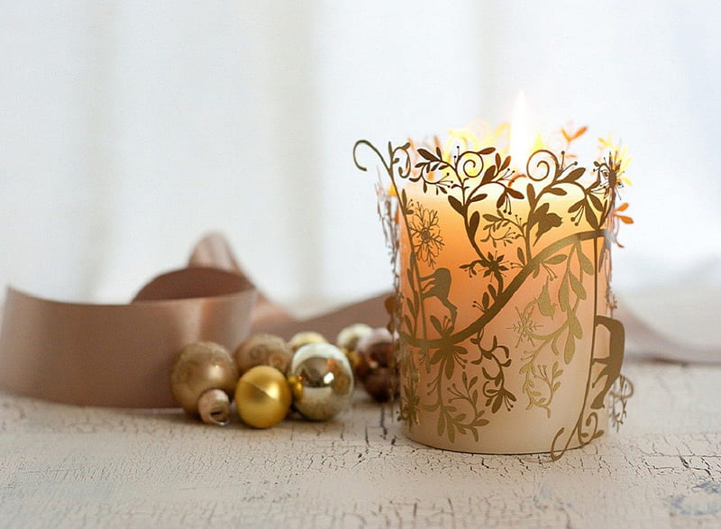 Christmas warmth, candle, ornaments, window, christmas, golden, ribbon, curtain, fire, candle holder, gold, flames, balls, warmth, reindeer, white, HD wallpaper
