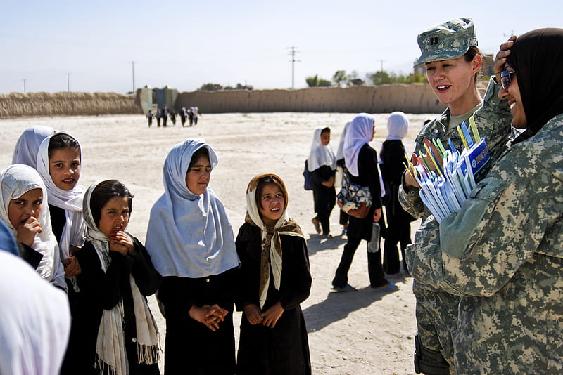 Education in Afghanistan with the US army, studying, school, education, army, afghanistan, american, kids, HD wallpaper