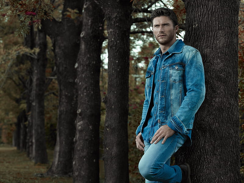 Scott Eastwood, forest, tree, model, jeans, man, actor, blue, HD wallpaper