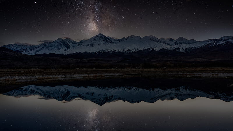 Snow Covered Mountain Reflection On Lake Under Sky With Stars Winter, HD wallpaper