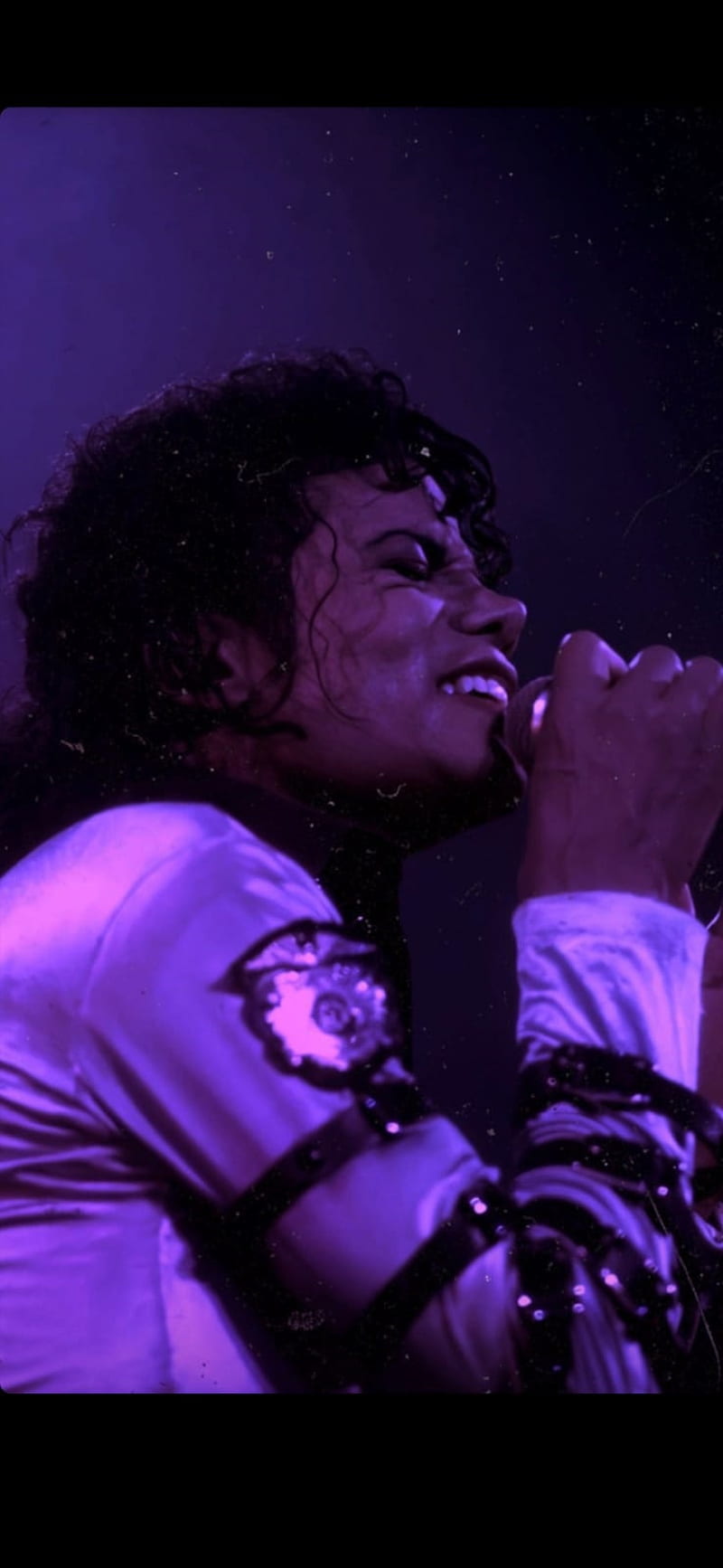 Download Michael Jackson on an iPhone Wallpaper  Wallpaperscom