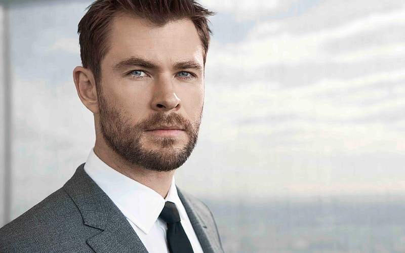 Chris Hemsworth, hoot, Australian actor portrait, man in gray suit, HD wallpaper