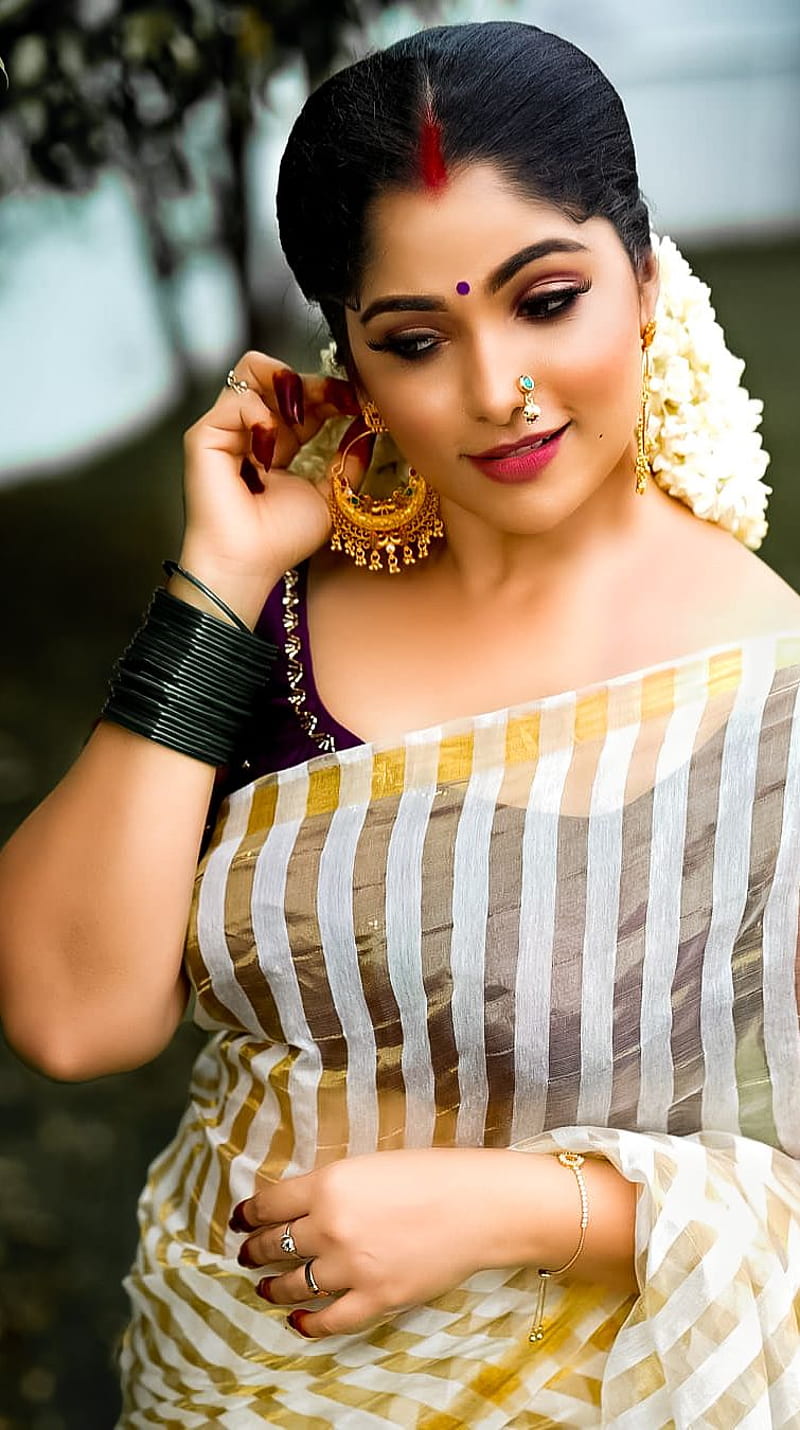 Muktha, mallu actress, saree lover, HD phone wallpaper | Peakpx
