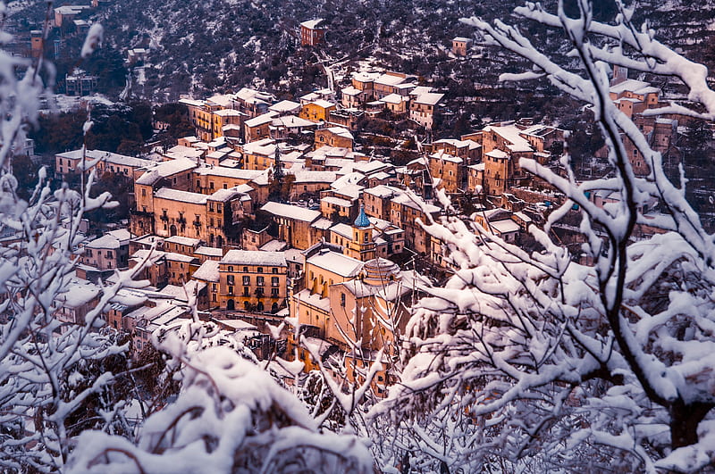 Piedmont-Matese, Italy, city, snow, buildings, trees, winter, HD wallpaper