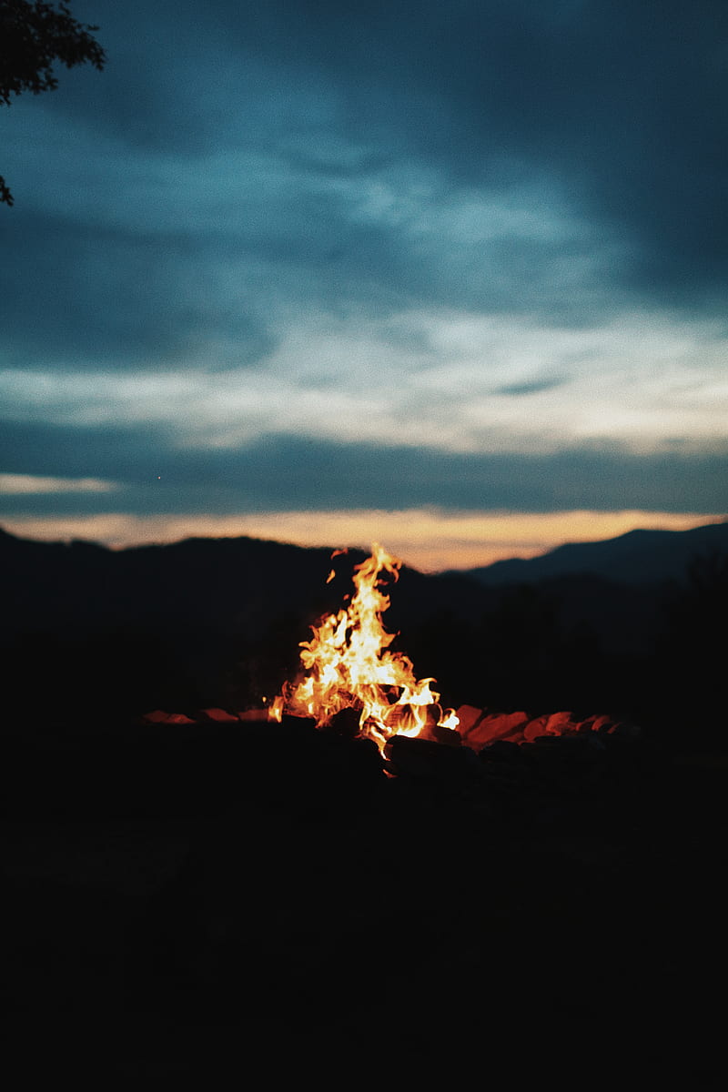 bonfire, fire, flame, dusk, dark, HD phone wallpaper