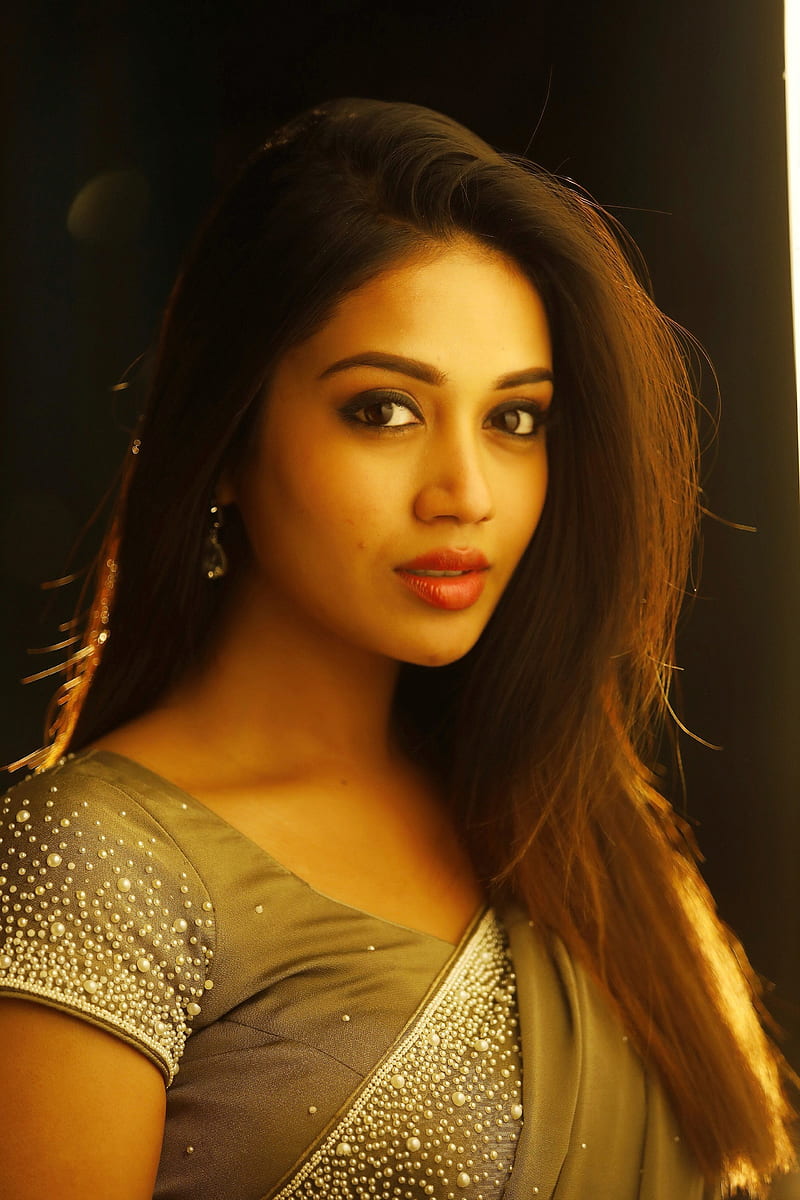 Nivetha Pethuraj, actress, tamil, HD phone wallpaper