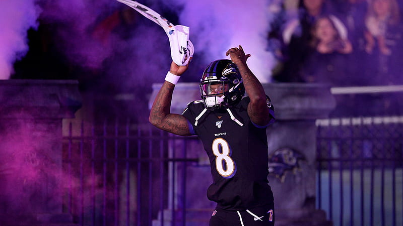 Lamar Jackson In Smoky Purple Background Wearing Black Sports Dress And Helmet Sports, HD wallpaper