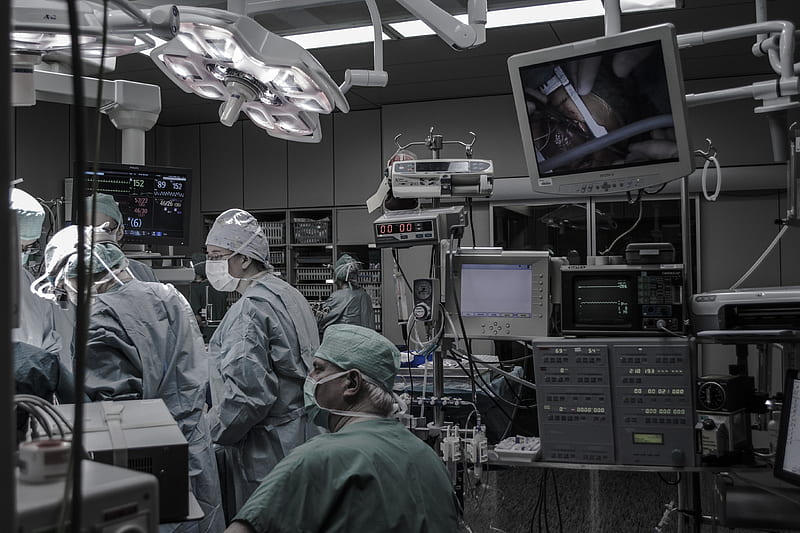 people wearing surgical clothes inside operating room, HD wallpaper