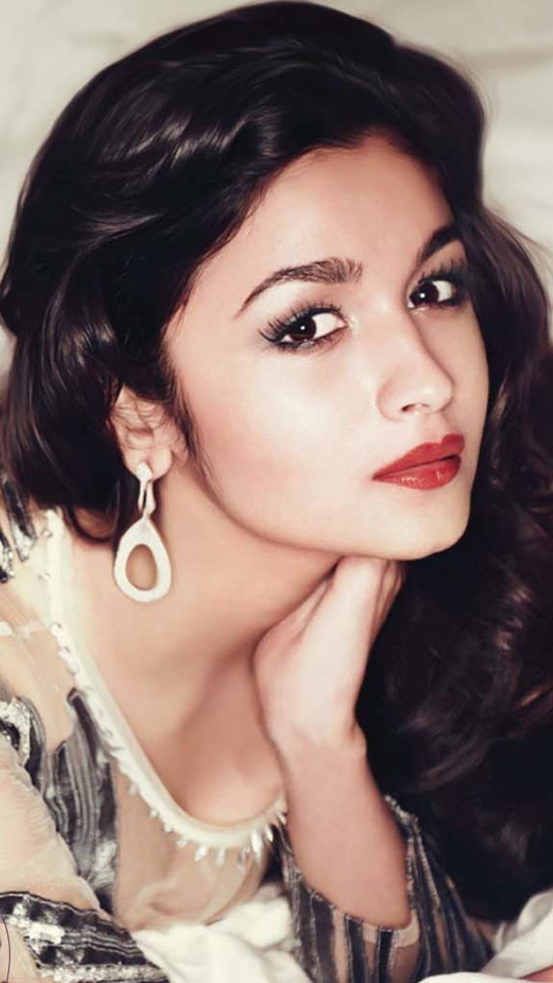 Cute Alia , celebrity, bollywood, indian actress, bonito, alia bhatt, HD phone wallpaper