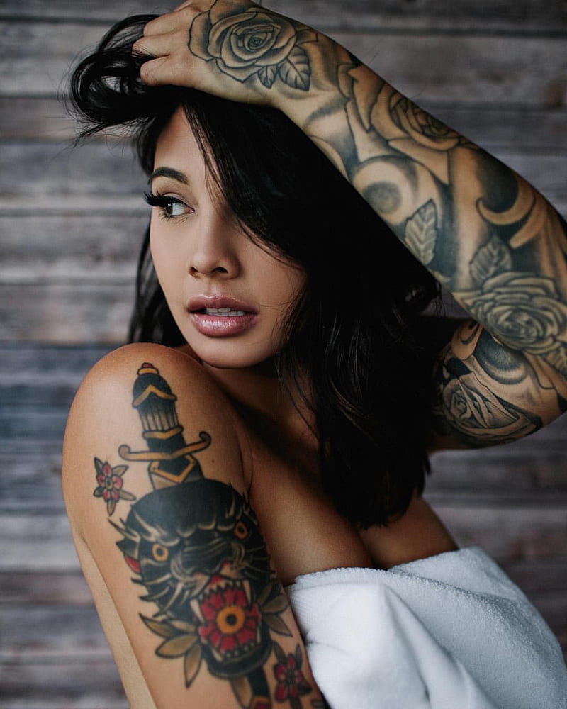 Beautiful sexy girl with a tattoo on the body  Stock Photo 38856894   PIXTA