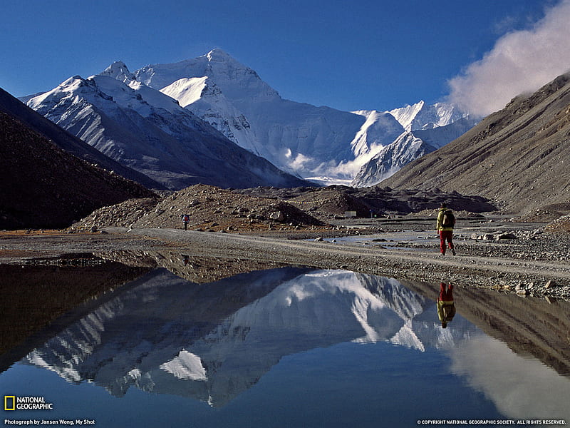 Mountain Reflection, Tibet, extreme, everest, bonito, india, skies, nepal, hiking, nature, climbing, mount everest, tibet, white, blue, HD wallpaper