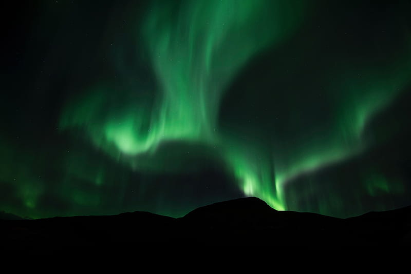 northern lights, aurora, mountain, night, sky, green, HD wallpaper