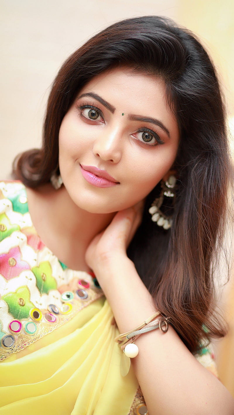 Athulya ravi, tamil actress, saree lover, HD phone wallpaper | Peakpx