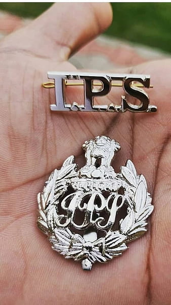 Deputy Superintendent of Police Badges – Police Title Badge/Cap Badge -  Ideal for Kerala State Police and CRPF,CISF,BSF Department : Amazon.in:  Toys & Games