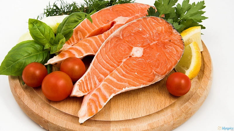 Fresh Salmon Steak, fish, food, abstract, tomatoes, green, salmon, steak, herbs, peach, HD wallpaper