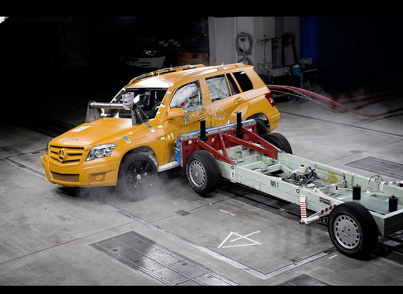 Mercedes-Benz GLK-Class - Crash Test, car, HD wallpaper