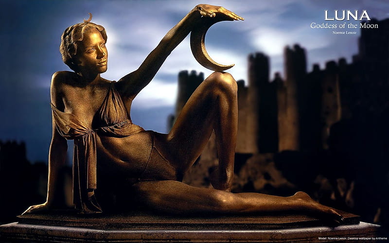 Luna Goddess of the Moon, statue, model, mythological, golden, bonito, living, HD wallpaper