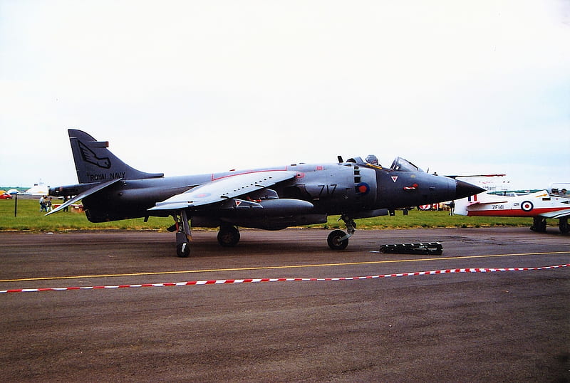 Royal Navy Harrier - Prestwick Air Show - Scotland (1989), Harrier Aircraft, Royal Navy, Scotland, Air Shows, HD wallpaper