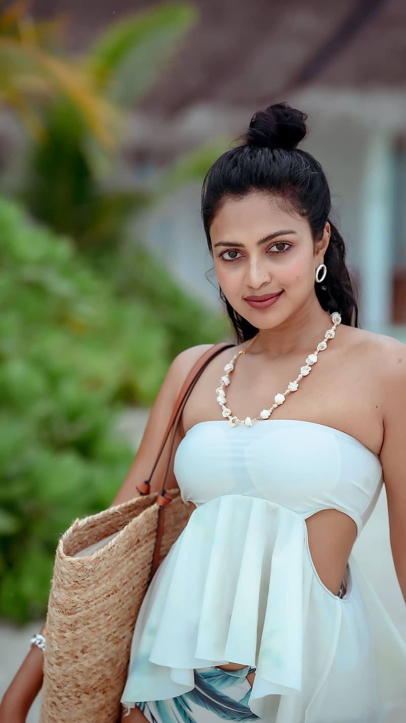 Amala Paul, tamil actress, HD phone wallpaper