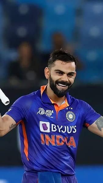 SIGNOOGLE Virat Kohli Sports Indian Cricket Ipl Player Stylish Wall Posters  Wallpaper Indian Team For Wall Bedroom Office 12 x 12 Inch : Amazon.in:  Home & Kitchen