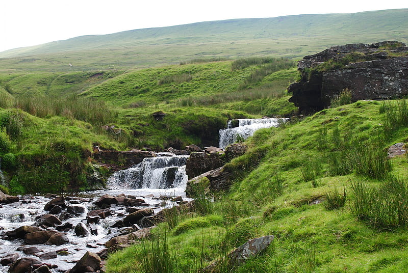 Breacon Beacons Waterfall, Landscape, Pen-Y-Fan, Breacon beacons, Wales, Waterfall, Nature, HD wallpaper