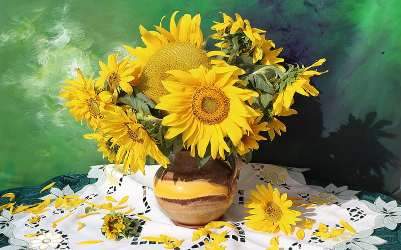 Sunflowers in vase, Table, Sunflowers, Vase, Bouquet, HD wallpaper | Peakpx