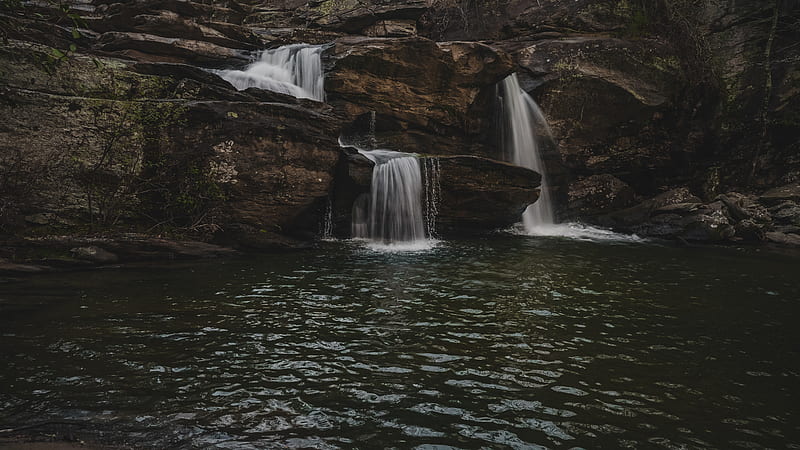 Water Falls on Brown Rocky Mountain, HD wallpaper