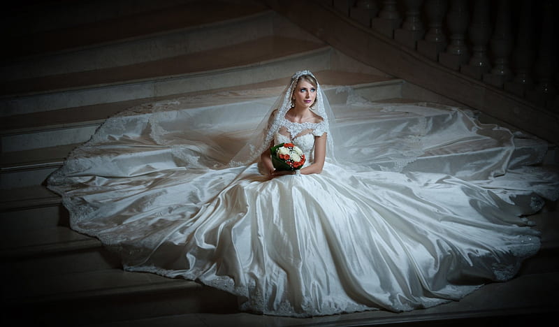 Lovely Bride, posing, floor, bride, women, jewelry, bouquet, pearls, white, long gown, HD wallpaper
