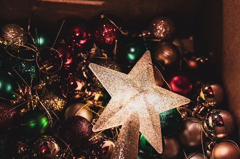 Gold star beside Christmas bauble ball collection, HD wallpaper | Peakpx