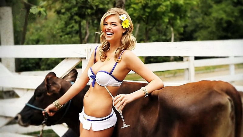 Cowgirl Kate Upton, female, westerns, models, ranch, Kate Upton, fun, outdoors, women, cowgirls, famous, fashion, blondes, cows, style, HD wallpaper
