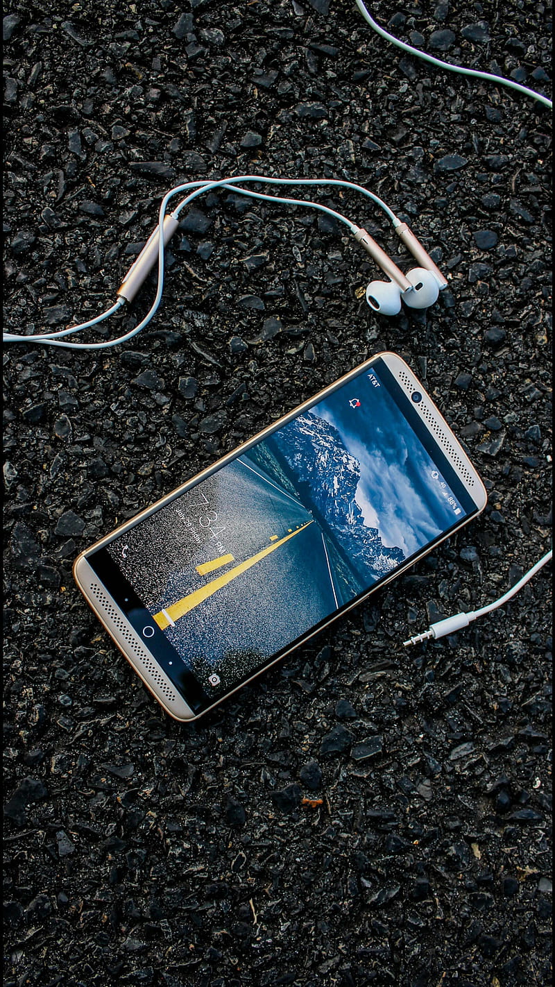 Mobile phone, asphalt, ear, piece, road, screen, HD phone wallpaper | Peakpx