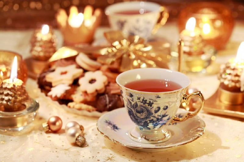 Christmas Tea, Christmas, still life, reacups, cakes, abstract, tea, HD wallpaper