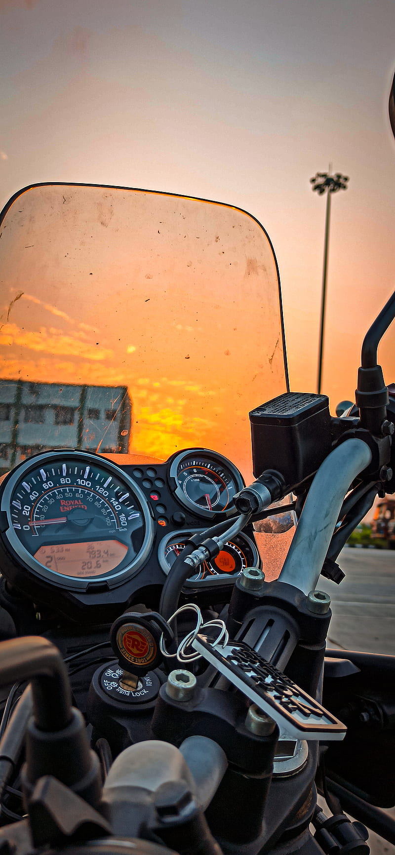 Himalayan bike , 410cc, adventures, royal enfield, sky, speedometer, sunrise, windshield, HD phone wallpaper