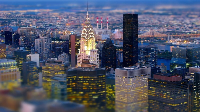 the chrysler building in nyc in focus, city, bridge, lighs, focus, skyscrapers, HD wallpaper